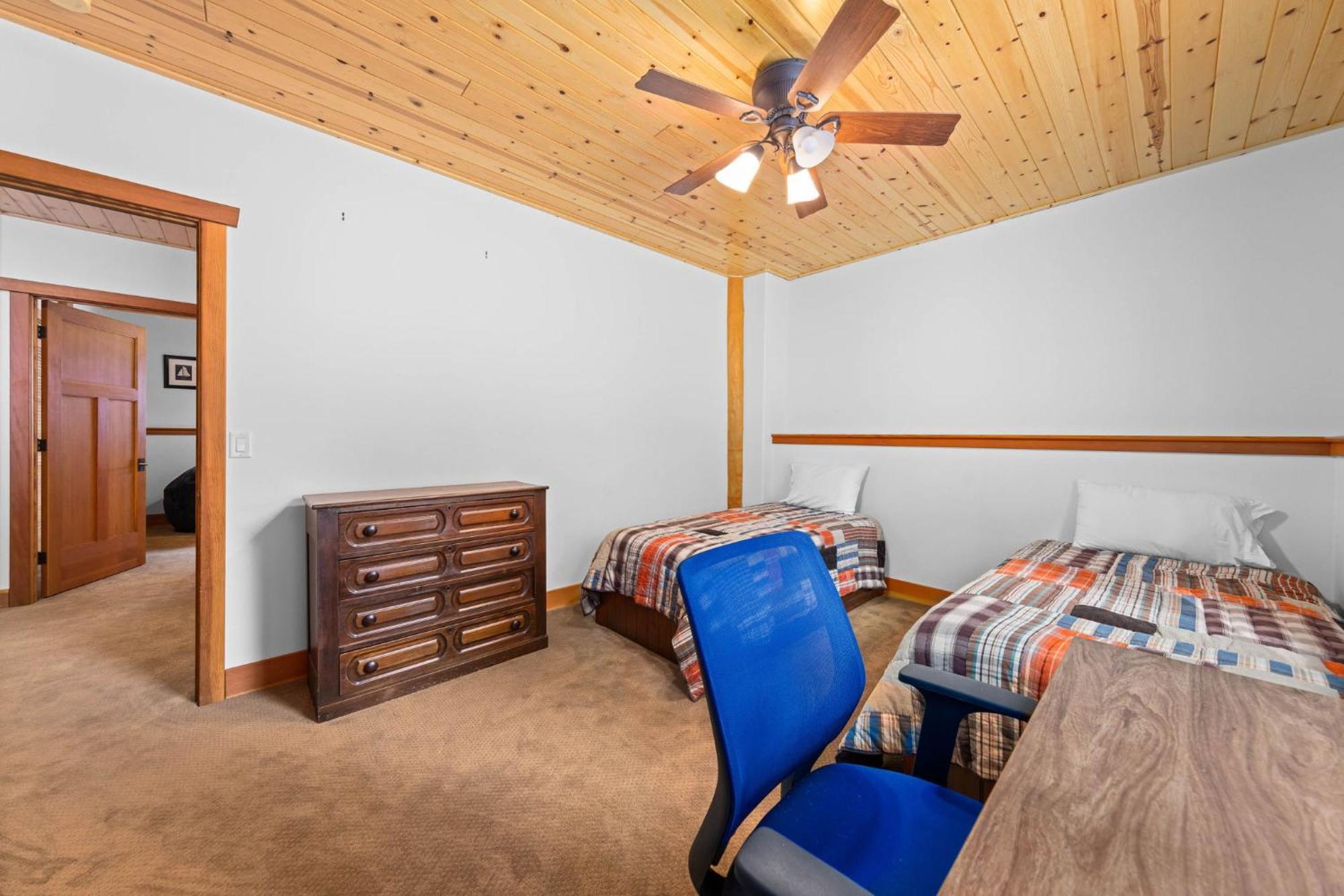 Copperleaf Lodge - Updated Alpine Meadows Chalet W Private Hot Tub, Ski Shuttle! Exterior photo