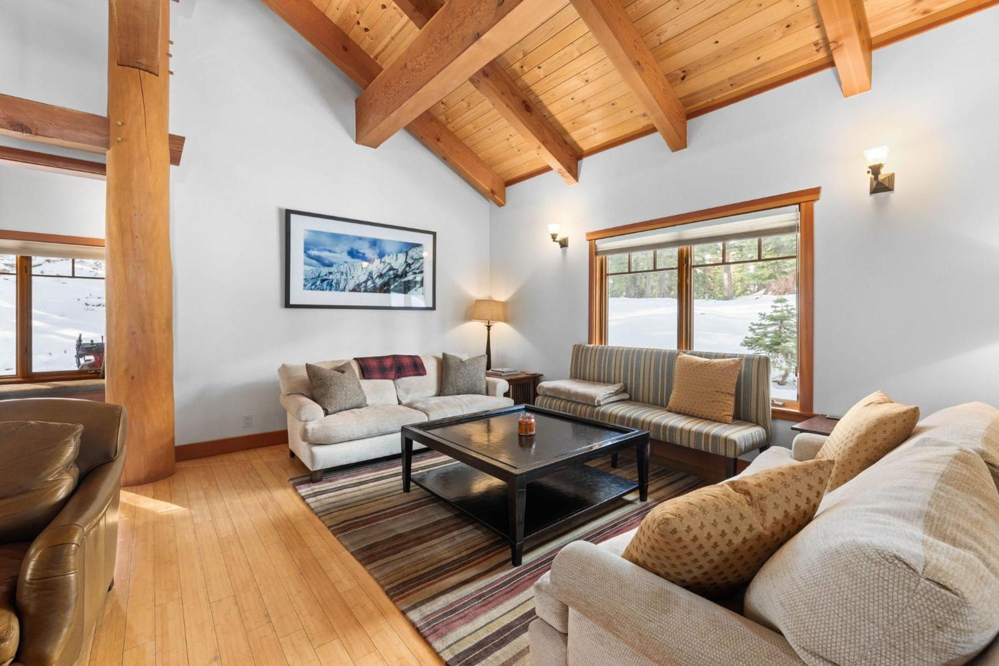 Copperleaf Lodge - Updated Alpine Meadows Chalet W Private Hot Tub, Ski Shuttle! Exterior photo